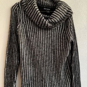 DKNY Black and White Sweater